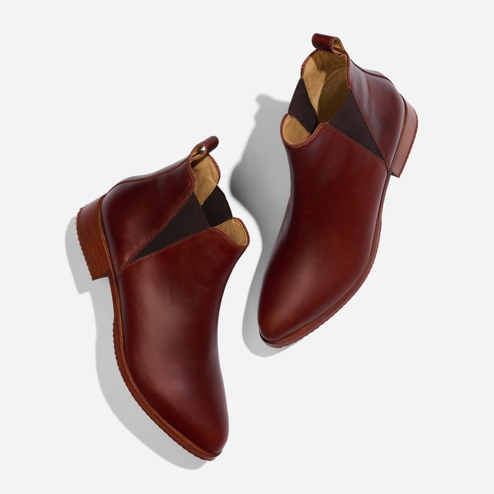 Nisolo Eva Everyday Chelsea Boots Auburn Size 8